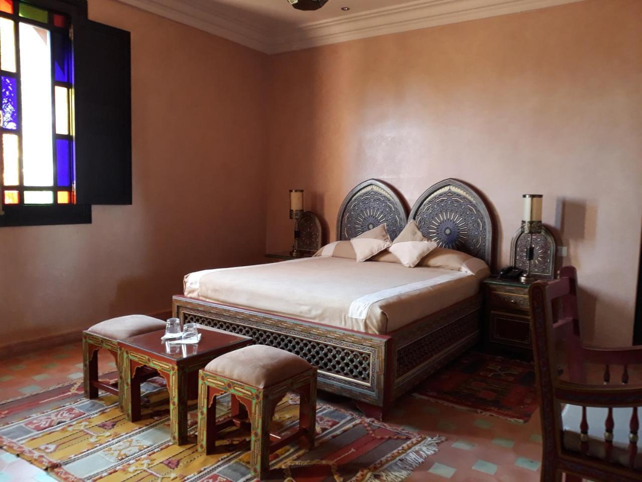 โลลิเวอแร เดอ ลัตลาส Hotel Douar Caid Layadi ภายนอก รูปภาพ